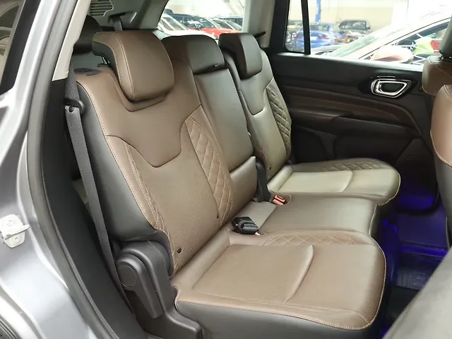 Used Jeep Meridian Limited (O) 4x2 AT [2024-2026] in Bangalore