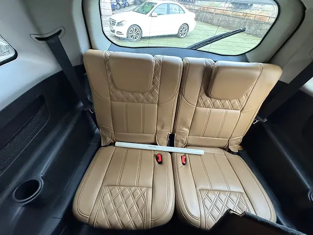 Used Mahindra XUV500 W11 AT in Mumbai