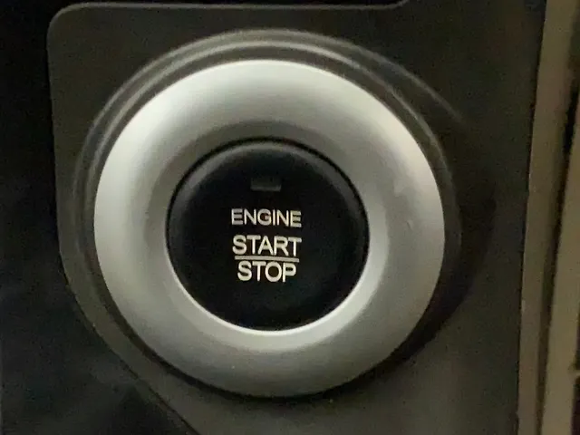 Used Mahindra XUV500 [2015-2018] W10 AT 1.99 in Mumbai