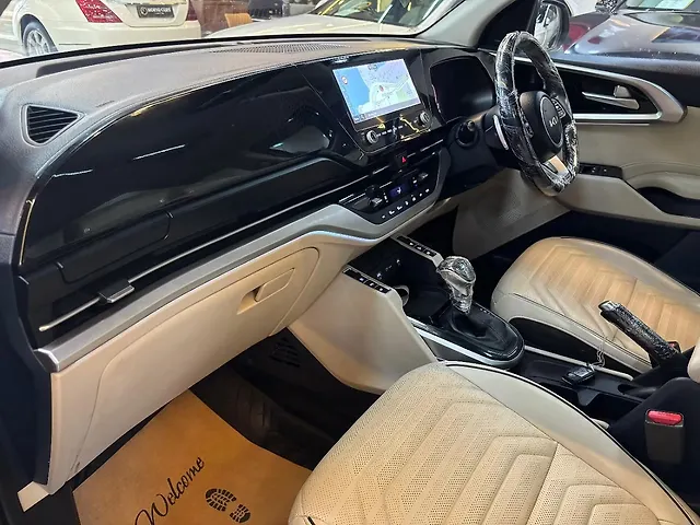 Used Kia Carens [2022-2023] Luxury Plus 1.5 Diesel AT 6 STR in Mumbai