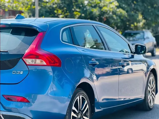 Used Volvo V40 [2016-2019] D3 R-Design in Jaipur
