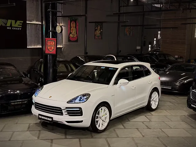 Used 2020 Porsche Cayenne in Delhi