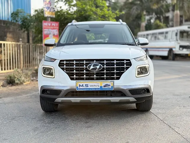 Used 2021 Hyundai Venue in Mumbai