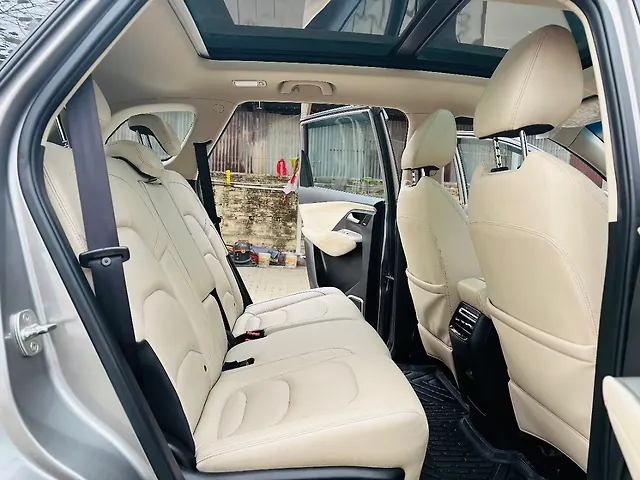 Used MG Hector [2023-2025] Sharp Pro 1.5 Turbo Petrol  CVT [2023] in Guwahati
