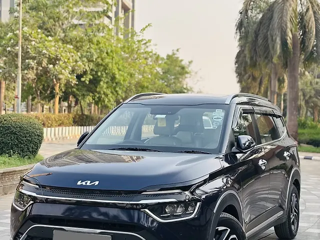 Used 2022 Kia Carens in Thane