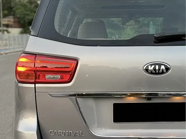 Used Kia Carnival [2020-2023] Prestige 7 STR in Delhi