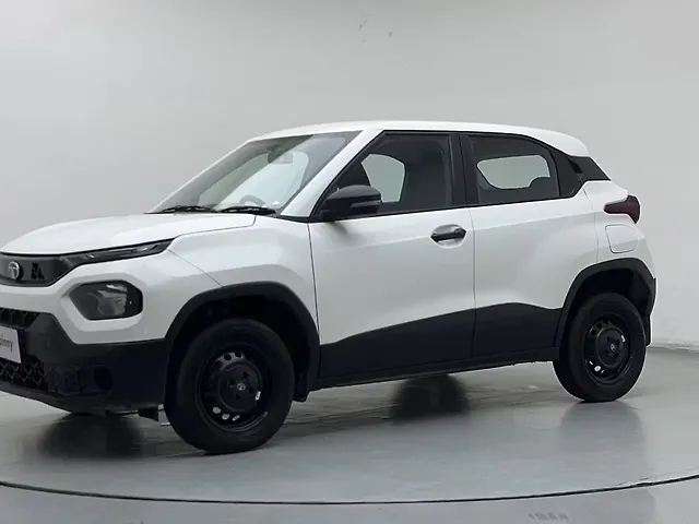 Used 2025 Tata Punch in Delhi