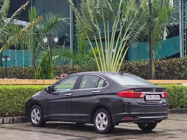 Used Honda City [2014-2017] V Diesel in Surat