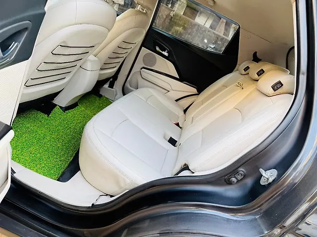 Used Mahindra XUV300 [2019-2024] W8 (O) 1.5 Diesel [2020] in Patna