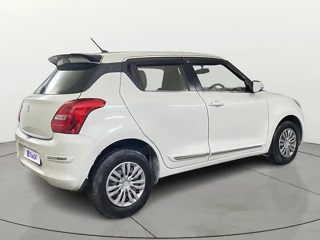 Used Maruti Suzuki Swift [2018-2021] VXi AMT in Delhi