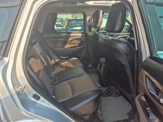 Used Toyota Urban Cruiser Hyryder V Hybrid [2023-2025] in Mumbai