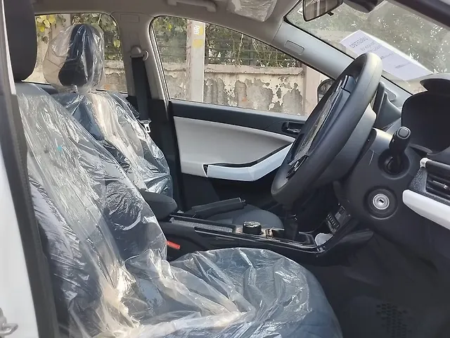 Used Tata Nexon Pure (S) 1.2 Petrol 6MT [2023-2025] in Delhi