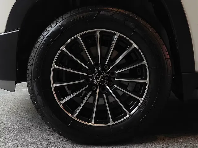 Used Mahindra KUV100 [2016-2017] K4 Plus 6 STR in Ahmedabad