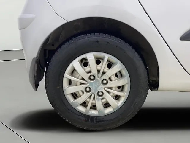 Used Hyundai i10 [2010-2017] 1.1L iRDE Magna Special Edition in Ahmedabad