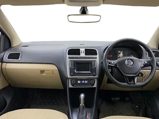 Used Volkswagen Ameo Highline Plus 1.5L AT (D)16 Alloy in Dombivali