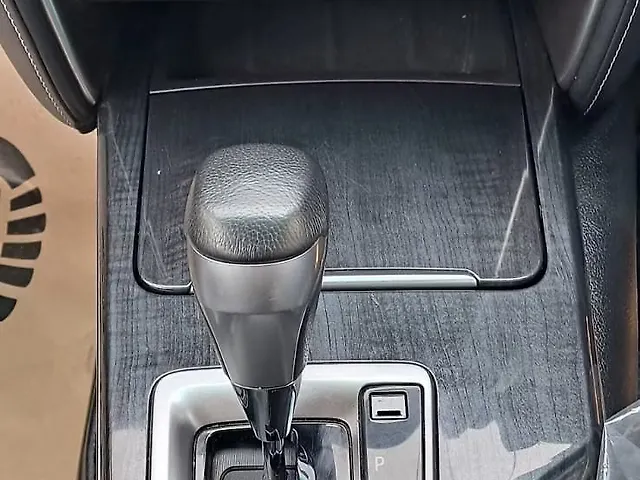 Used Toyota Fortuner 4x2 2WD Diesel 2.8L Turbo Automatic in Delhi