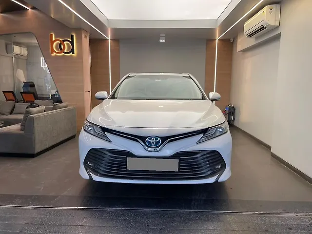 Used 2021 Toyota Camry in Mumbai