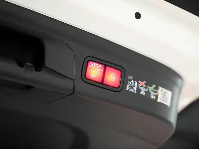 Used Mercedes-Benz GLE 300d AMG Line in Delhi