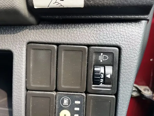 Used Maruti Suzuki Wagon R 1.0 [2010-2013] LXi CNG in Mumbai