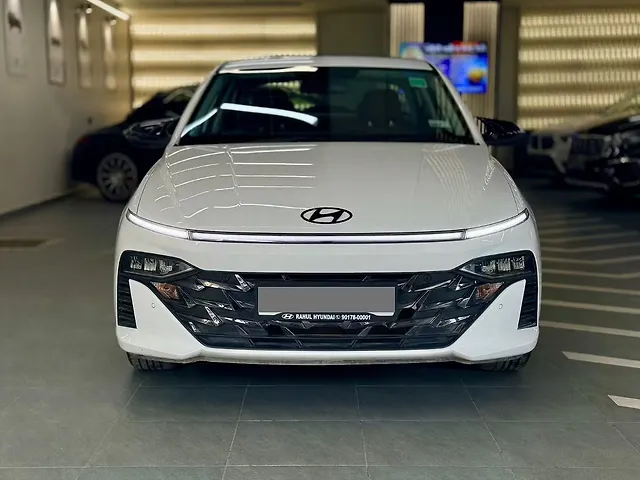 Used 2025 Hyundai Verna in Delhi Used 2025 Hyundai Verna in Delhi