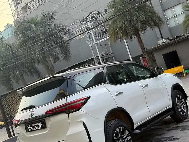 Used Toyota Fortuner Legender 4X2 2WD Diesel Turbo Automatic Dual Tone in Indore Used Toyota Fortuner Legender 4X2 2WD Diesel Turbo Automatic Dual Tone in Indore