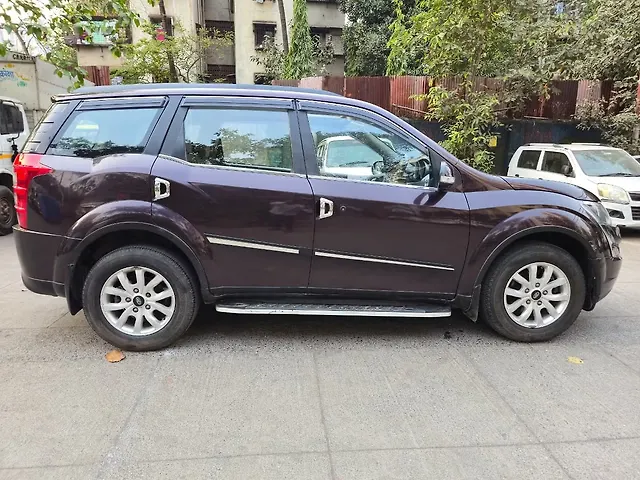 Used Mahindra XUV500 [2015-2018] W10 AWD in Thane