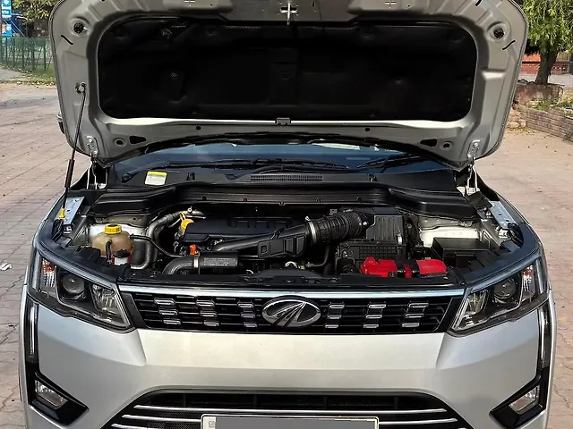 Used Mahindra XUV300 [2019-2024] W8 1.2 Petrol in Chandigarh