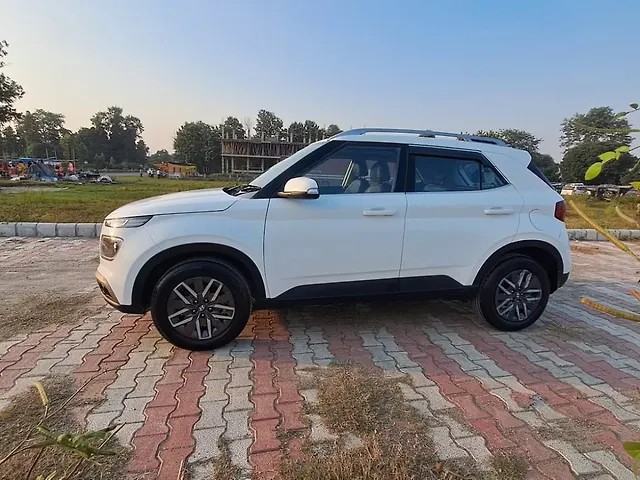 Used Hyundai Venue [2023-2025] SX 1.5 Diesel in Rudrapur