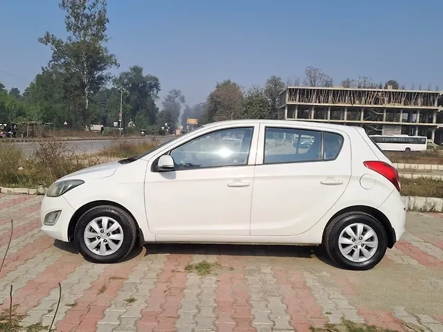 Used Hyundai i20 [2012-2014] Sportz 1.4 CRDI in Rudrapur