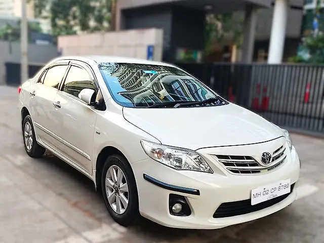 Used 2012 Toyota Corolla Altis in Mumbai