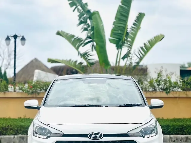Used 2018 Hyundai Elite i20 in Surat Used 2018 Hyundai Elite i20 in Surat
