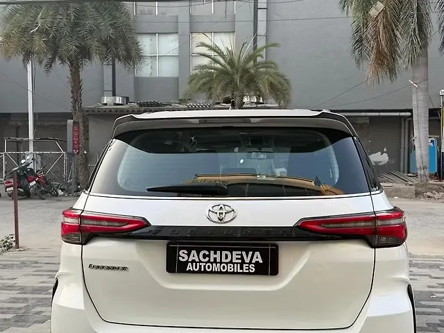 Used Toyota Fortuner Legender 4X2 2WD Diesel Turbo Automatic Dual Tone in Indore Used Toyota Fortuner Legender 4X2 2WD Diesel Turbo Automatic Dual Tone in Indore