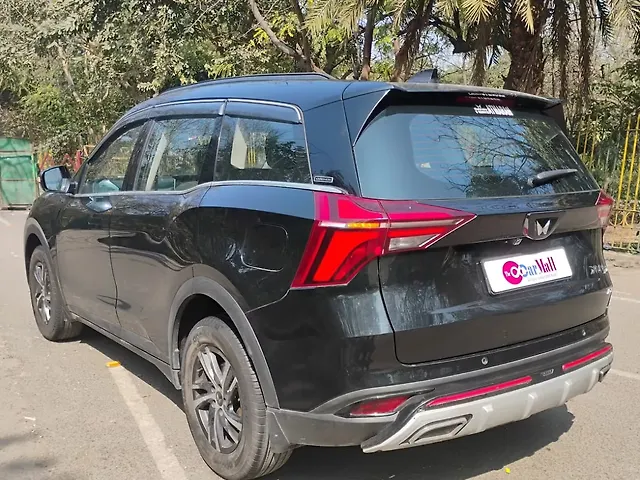 Used Mahindra Old Generation XUV700 AX5 2WD Diesel 2.2L Turbo Manual 7 STR in Agra