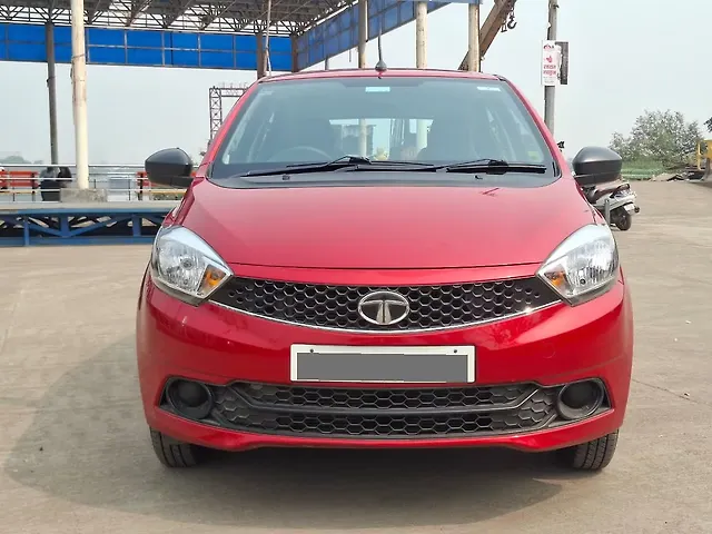 Used 2017 Tata Tiago in Thane