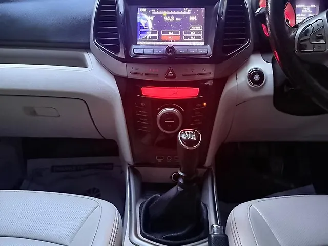 Used Mahindra XUV300 [2019-2024] W8 (O) 1.5 Diesel [2020] in Hyderabad
