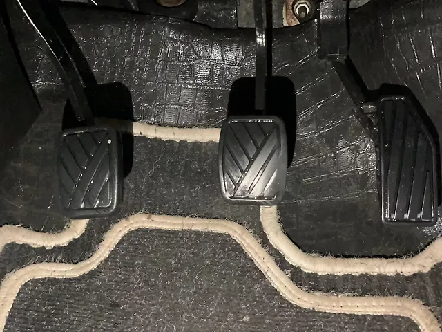 Used Maruti Suzuki Swift [2018-2021] VXi in Delhi
