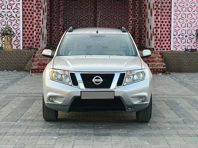 Used 2015 Nissan Terrano in Surat