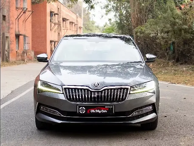 Used 2023 Skoda Superb in Delhi