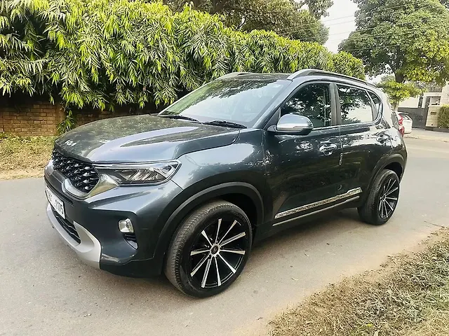 Used 2023 Kia Sonet in Mohali