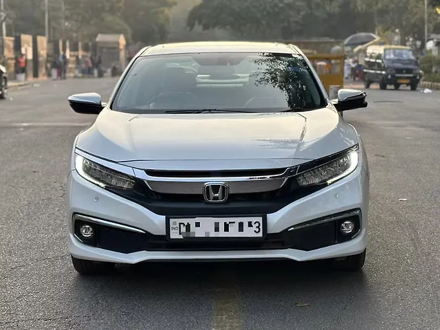 Used 2019 Honda Civic in Delhi