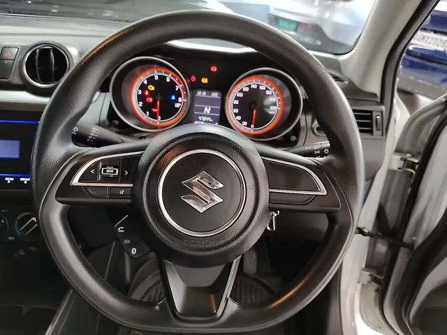 Used Maruti Suzuki Swift [2021-2024] VXi AMT in Bangalore