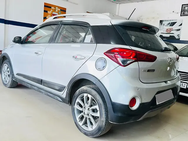Used Hyundai i20 Active 1.2 SX in Guwahati