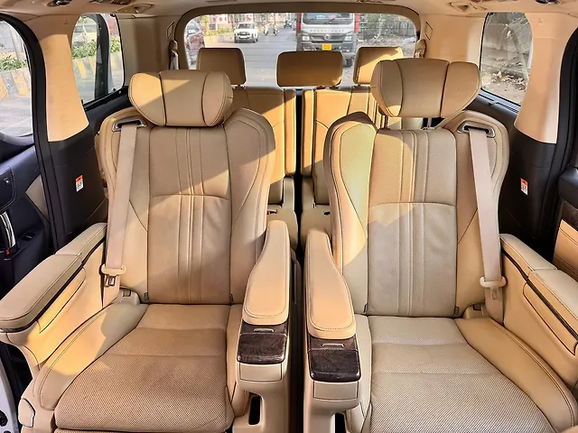 Used Toyota Vellfire VIP – Executive Lounge Hybrid (Electric + Petrol) Automatic in Mumbai