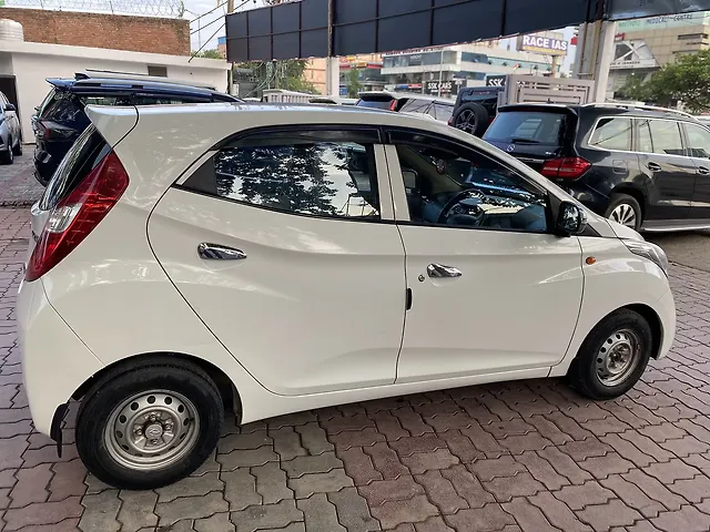 Used Hyundai Eon Era + in Lucknow