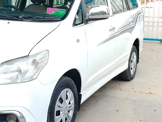 Used Toyota Innova [2009-2012] 2.5 G1 BS-IV in Lucknow