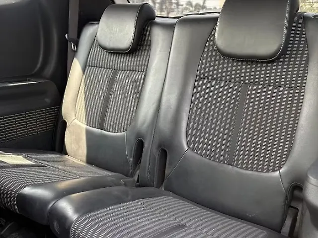 Used Kia Carens [2022-2023] Prestige Plus 1.4 Petrol MT 7 STR in Mumbai