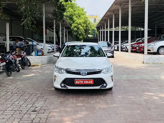 Used 2017 Toyota Camry in Lucknow