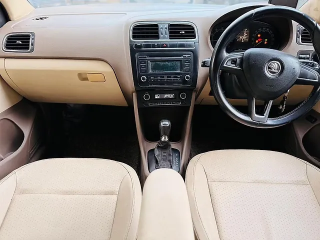 Used Skoda Rapid [2015-2016] 1.6 MPI Style Plus AT in Mumbai