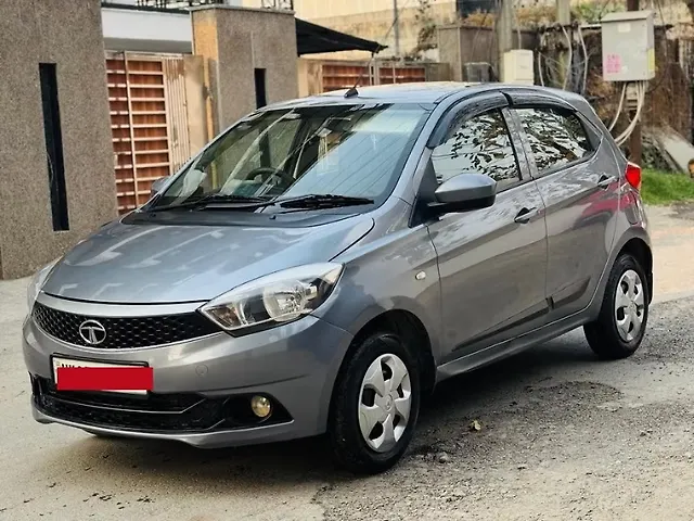 Used Tata Tiago [2016-2020] Revotron XT [2016-2019] in Dehradun