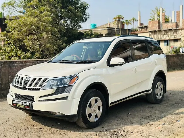 Used 2015 Mahindra XUV500 in Kolkata